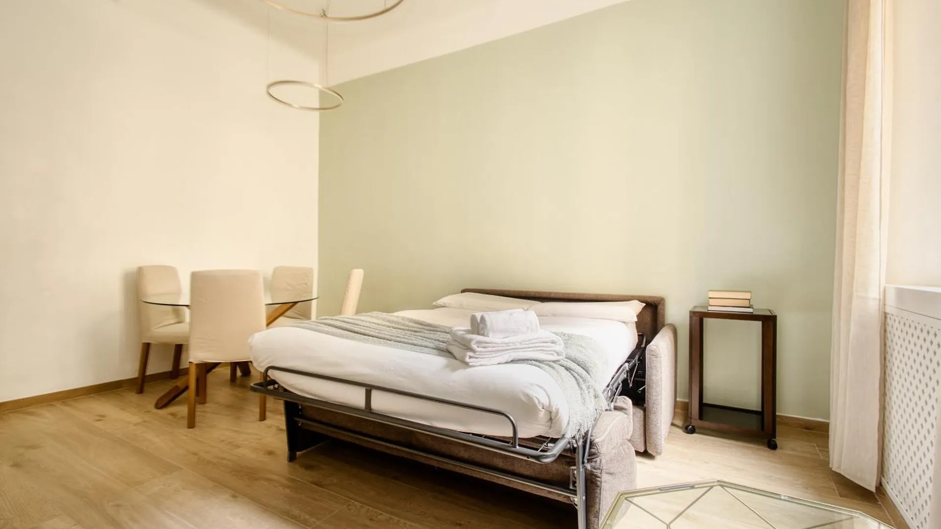 Joivy Modern 1-Bedroom Flat Near The Centre Of מילאנו