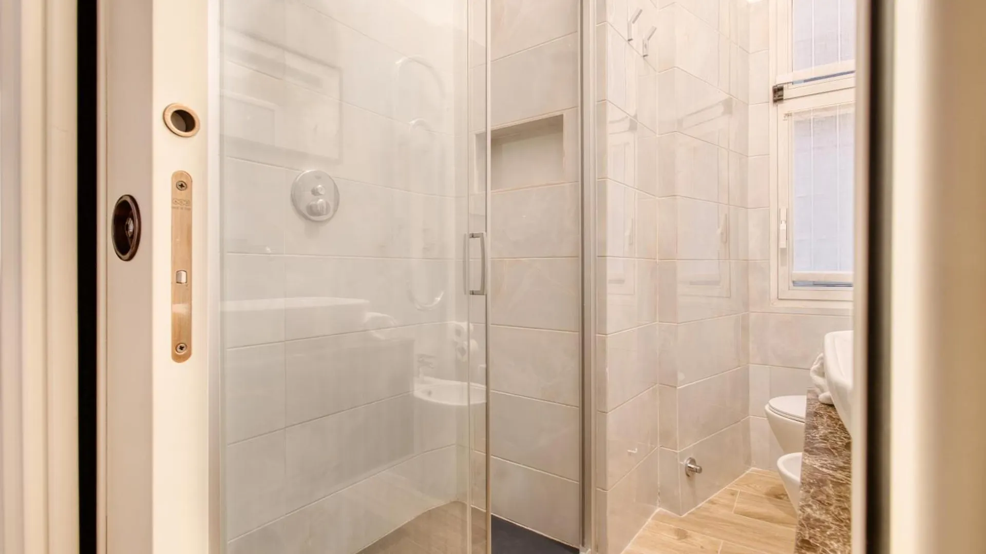 Joivy Modern 1-Bedroom Flat Near The Centre Of מילאנו 0*,  איטליה
